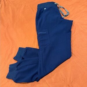 Navy blue Figs jogger scrub pants size small